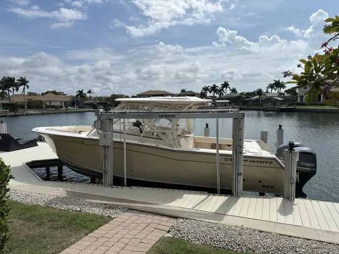 Slide: The Image of 2020 Grady-white Freedom 307 - Image 3 - 3