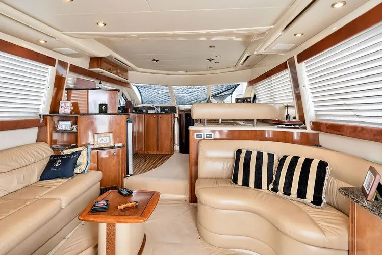 Slide: The Image of 2006 Meridian 411 Sedan - Image 13 - 13