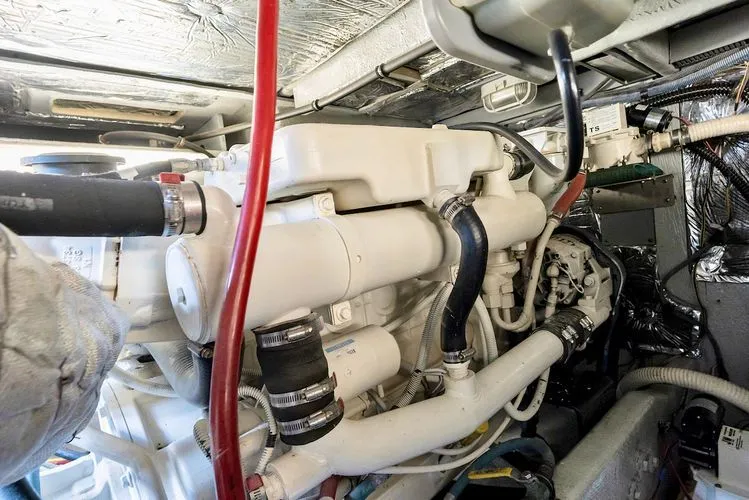 Slide: The Image of 2006 Meridian 411 Sedan - Image 31 - 31