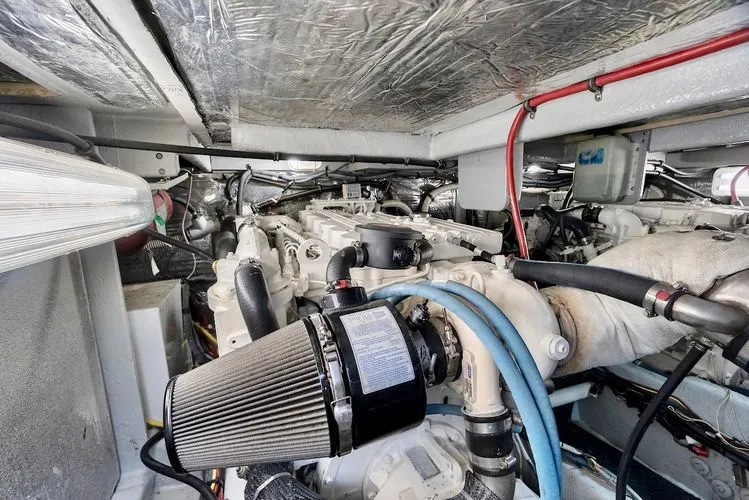 Slide: The Image of 2006 Meridian 411 Sedan - Image 32 - 32