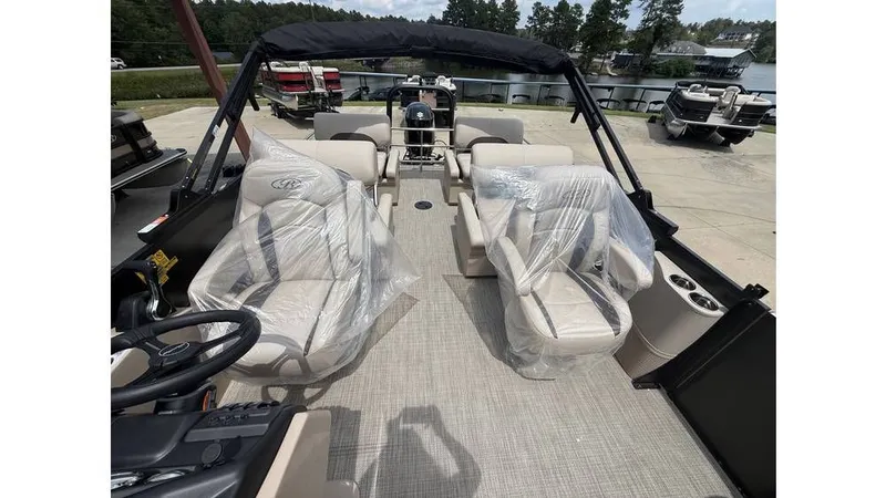 Slide: The Image of Bentley Pontoons Legacy Quad Swing Back 223 2026 - 14