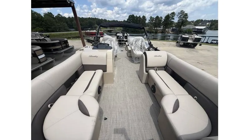 Slide: The Image of Bentley Pontoons Legacy Quad Swing Back 223 2026 - 5
