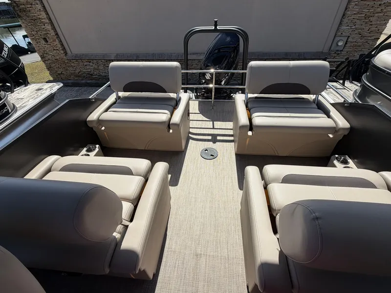 Slide: The Image of Bentley Pontoons Legacy Quad Swing Back 223 2026 - 9