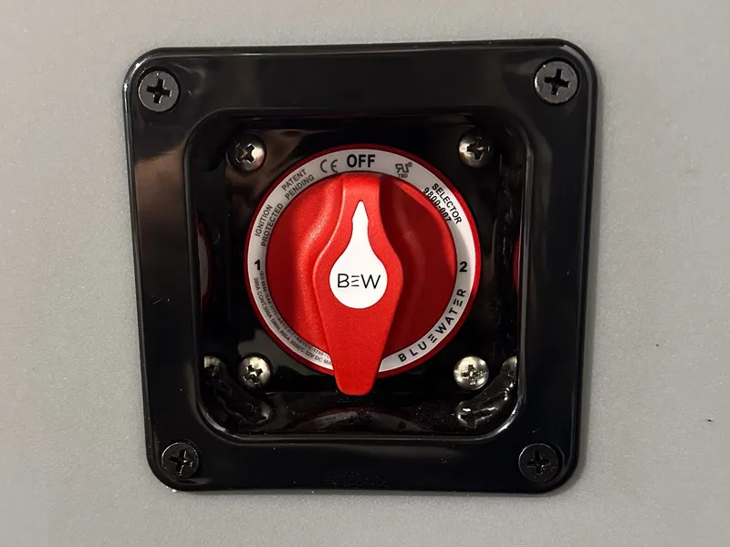 Slide: The Image of Bentley Pontoons Bolt 223 2026 - 12