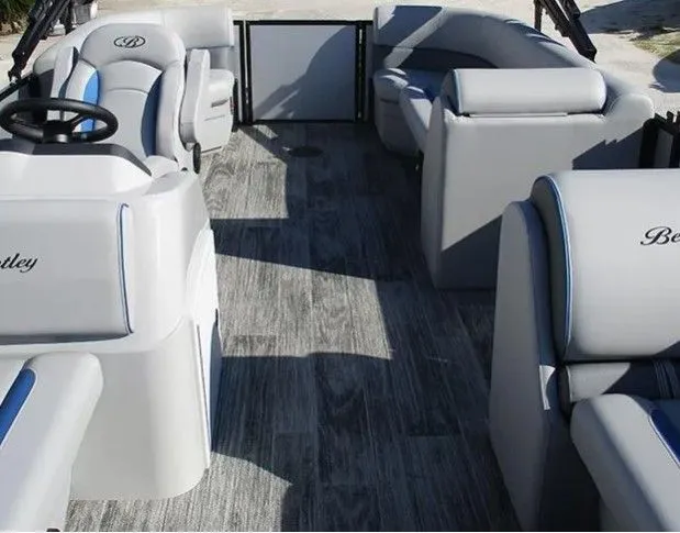 Slide: The Image of Bentley Pontoons Bolt 223 2026 - 3