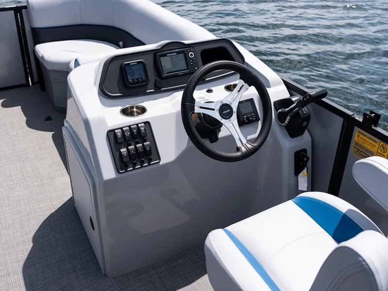 Slide: The Image of Bentley Pontoons Bolt 223 2026 - 8