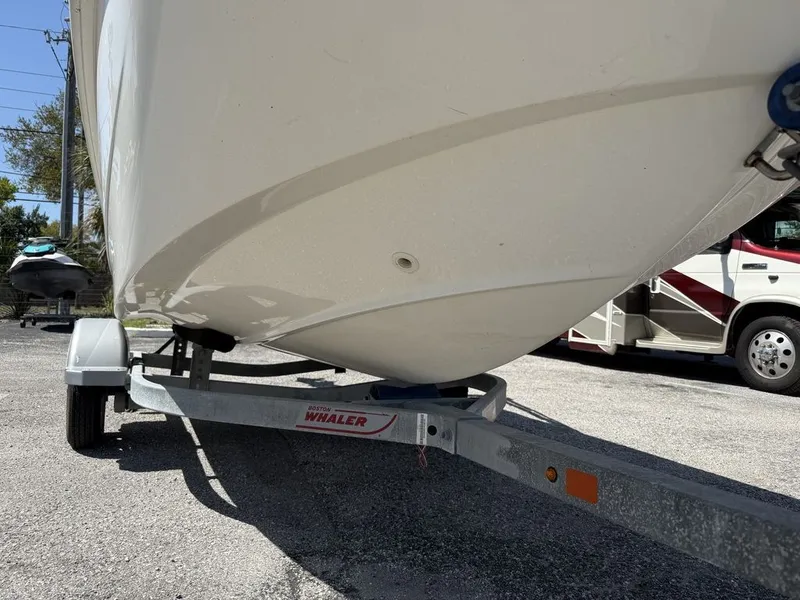Slide: The Image of Boston Whaler 130 Super Sport 2019 - 11