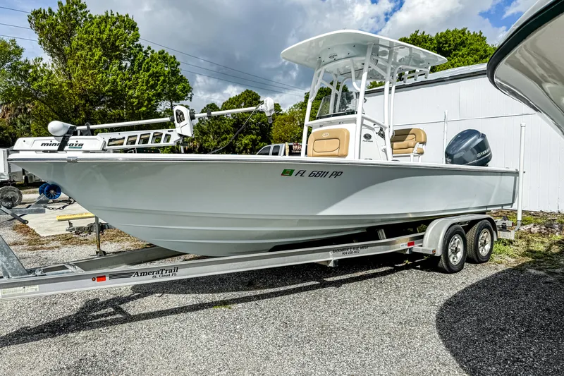 The Image of Sportsman Masters 247 Bay Boat 2014 - undefined