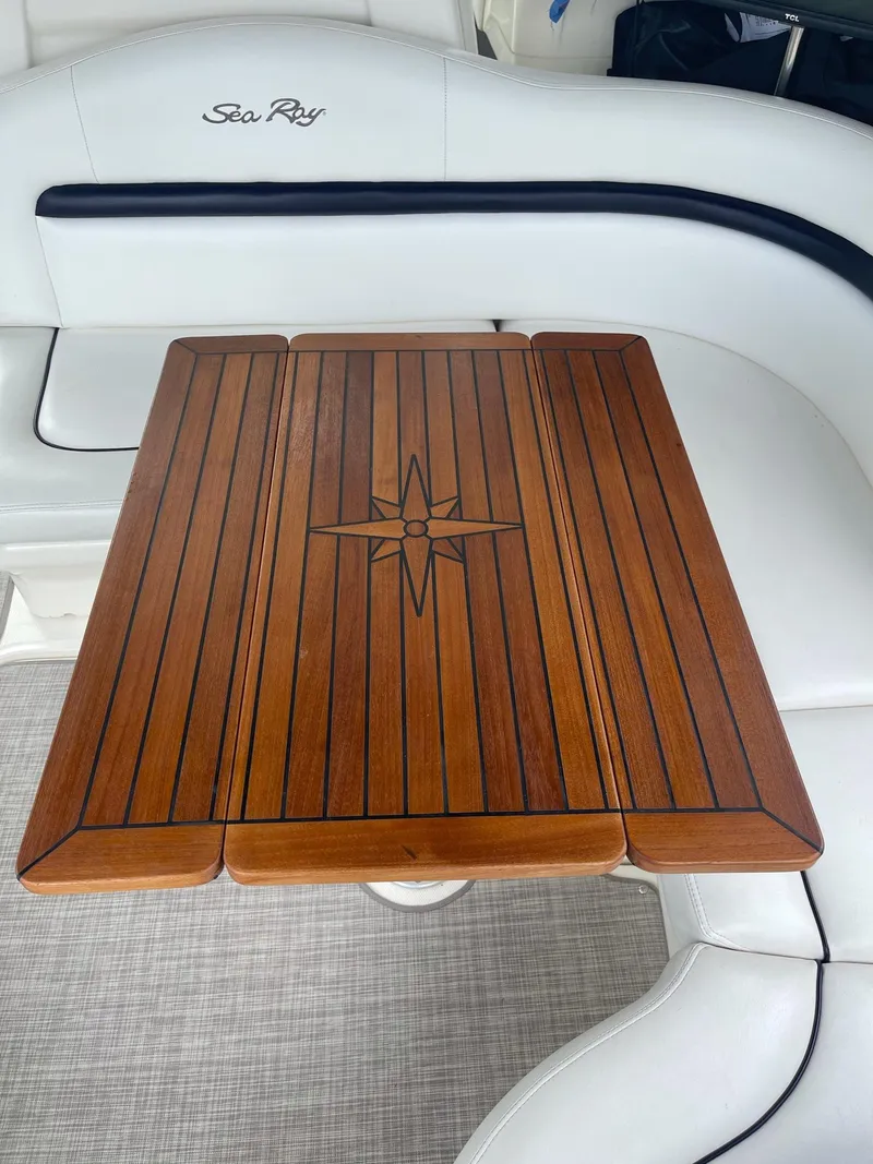 Slide: The Image of Teak table on Sea Ray 380 Sundancer 2007 yacht. - 16