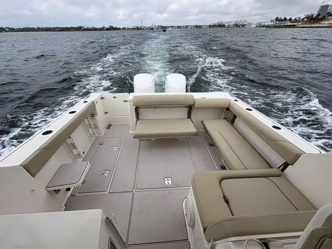 Slide: The Image of 2018 Pursuit 325 Dc - Image 11 - 11