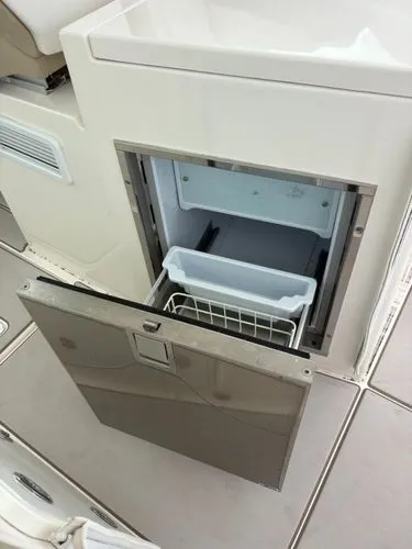 Slide: The Image of 2018 Pursuit 325 Dc - Image 16 - 16