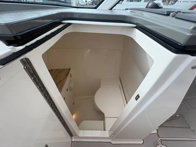 Slide: The Image of 2018 Pursuit 325 Dc - Image 24 - 24