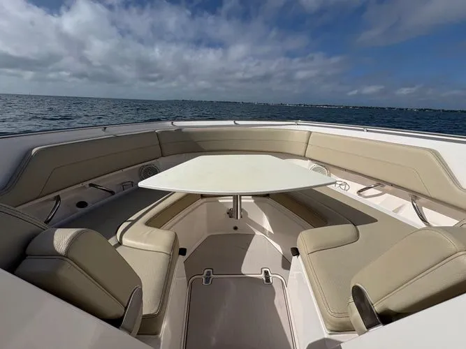 Slide: The Image of 2018 Pursuit 325 Dc - Image 8 - 8