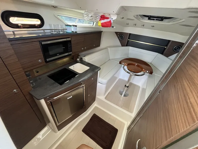 Slide: The Image of Boston Whaler 325 Conquest 2023 - 31