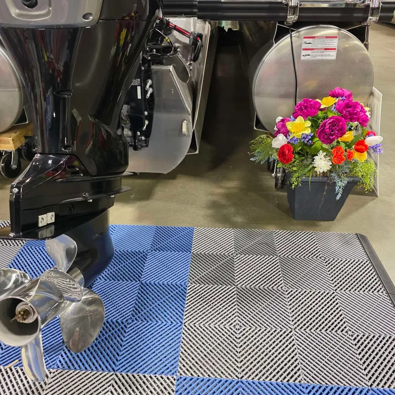 Slide: The Image of Qwest L-CLASS RLS 2026 - 9