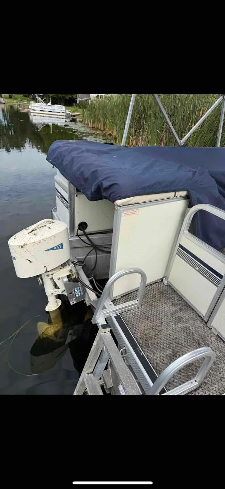 Slide: The Image of Bennington SEDONA 19L 2005 - 5