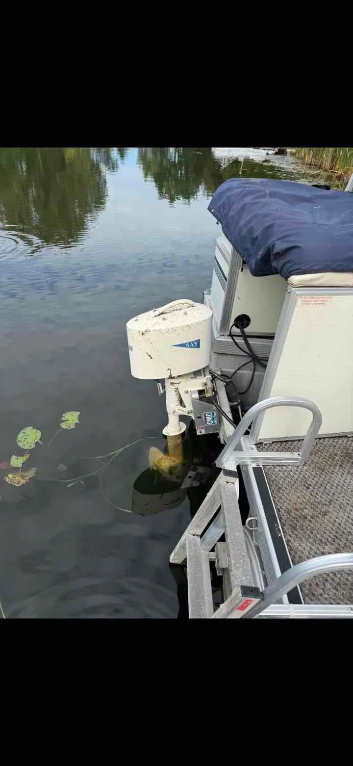 Slide: The Image of Bennington SEDONA 19L 2005 - 6