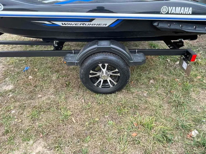 Slide: The Image of Yamaha VX 2019 - 13