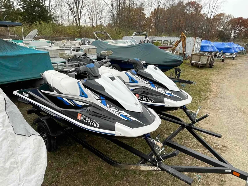 Slide: The Image of Yamaha VX 2019 - 9