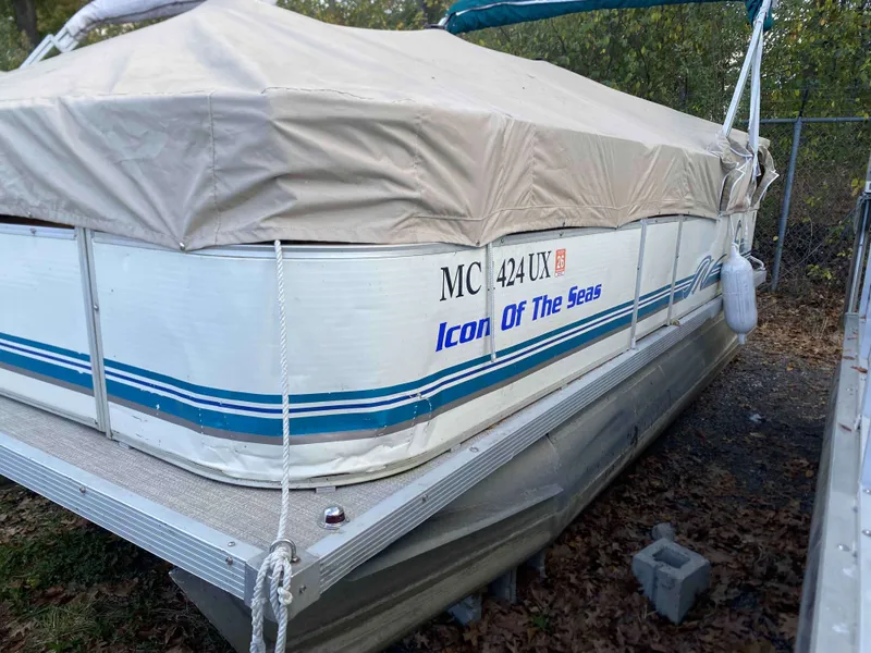 The Image of Sea Hunt Refurbed 2023 - 1