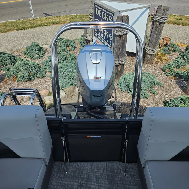 Slide: The Image of Whisper Pontoons RLS 2025 - 6