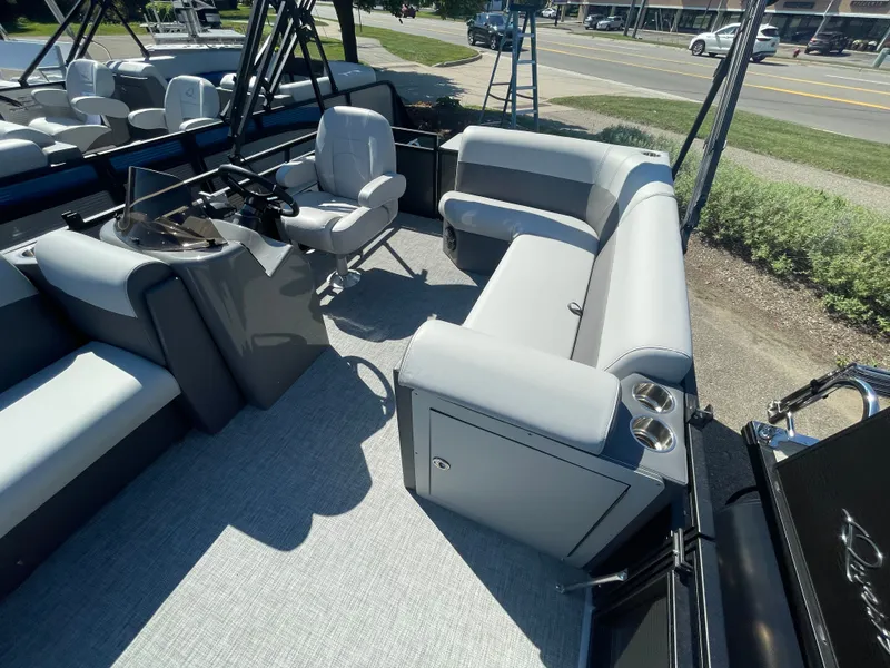 Slide: The Image of Angler Quest Cruise 2025 - 9