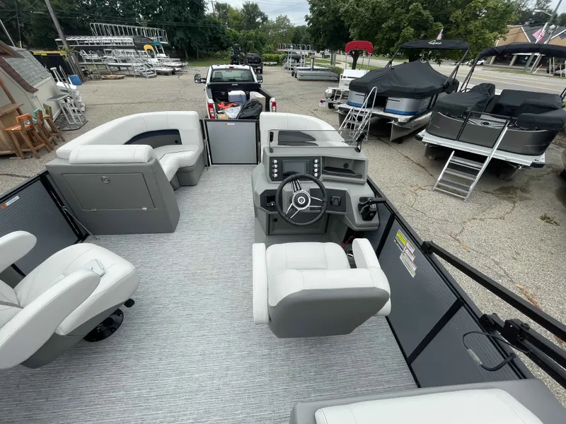 Slide: The Image of Qwest RLS 2025 - 4