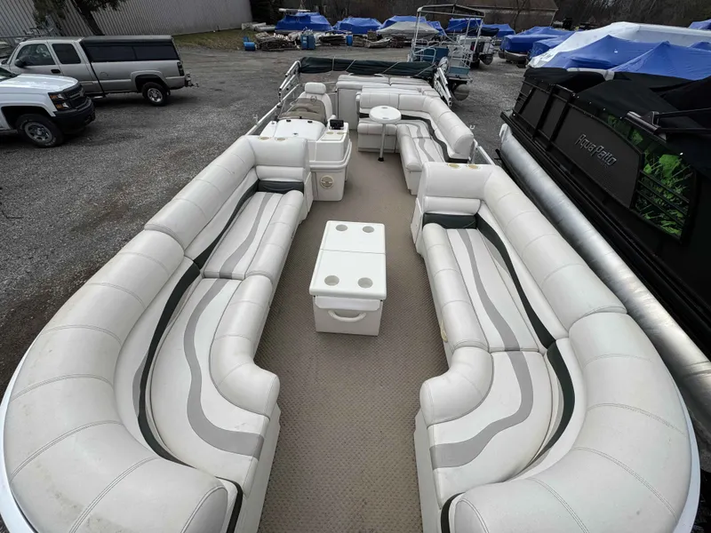 Slide: The Image of Harris Super Sunliner 2003 - 9