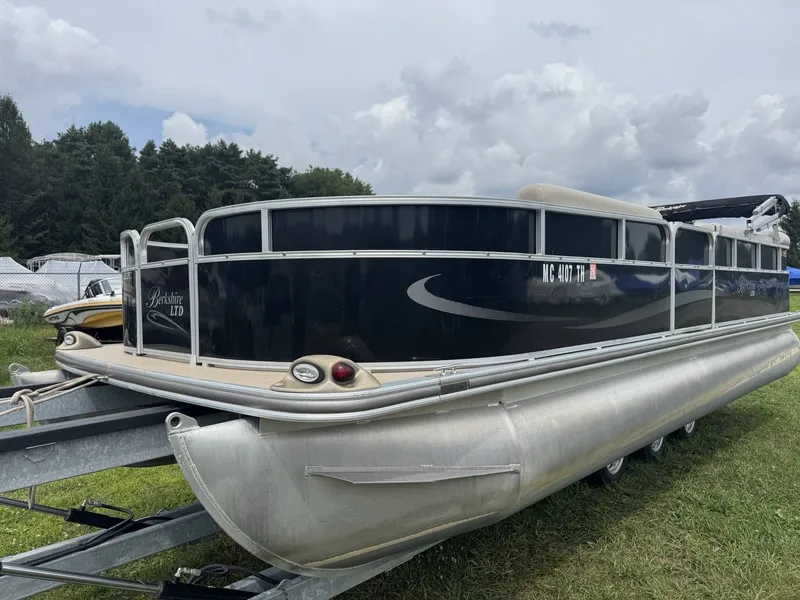 Slide: The Image of Berkshire 221FC 2011 - 13