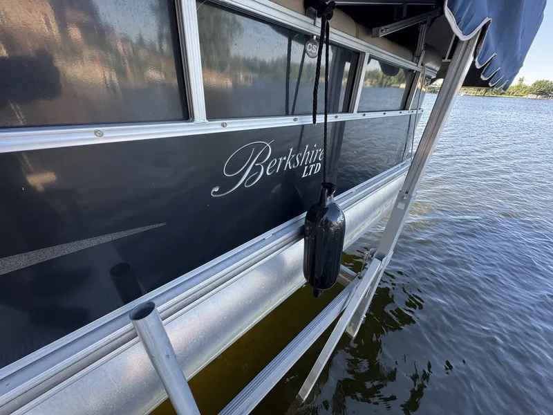 Slide: The Image of Berkshire 221FC 2011 - 3