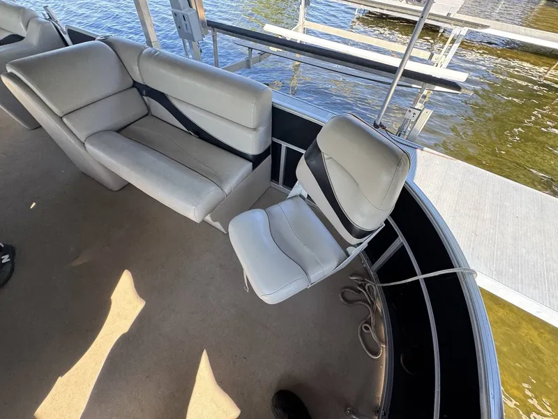 Slide: The Image of Berkshire 221FC 2011 - 8