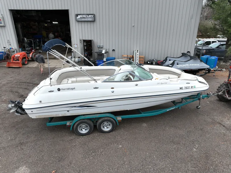 Slide: The Image of Harris 240 Super Deck 2000 - 5