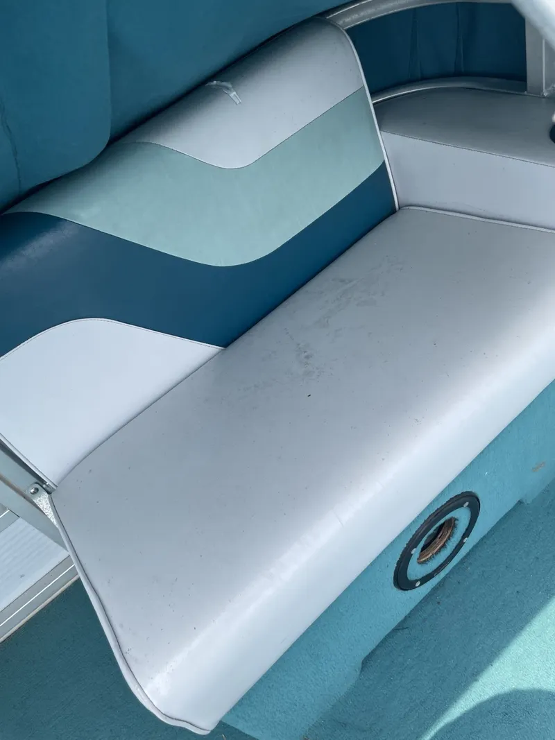 Slide: The Image of Sylvan Pontoon 1994 - 3