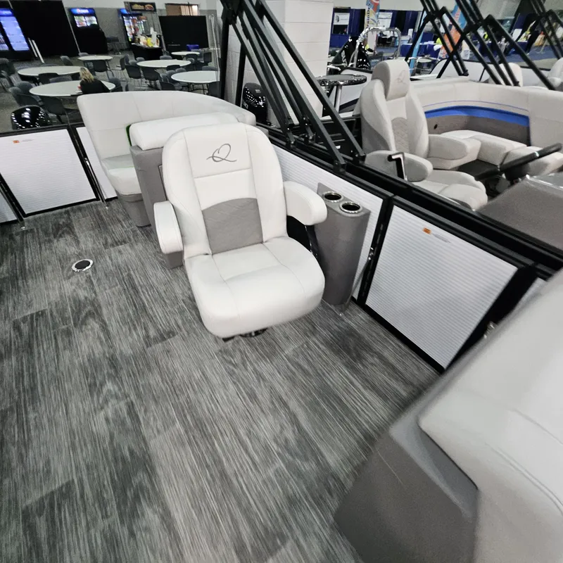 Slide: The Image of Whisper Pontoons RLS 2025 - 8