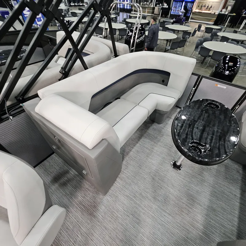 Slide: The Image of Qwest RLS 2025 - 18