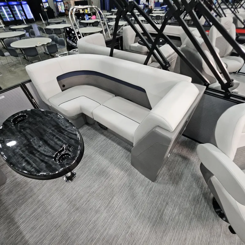 Slide: The Image of Whisper Pontoons RLS 2025 - 20