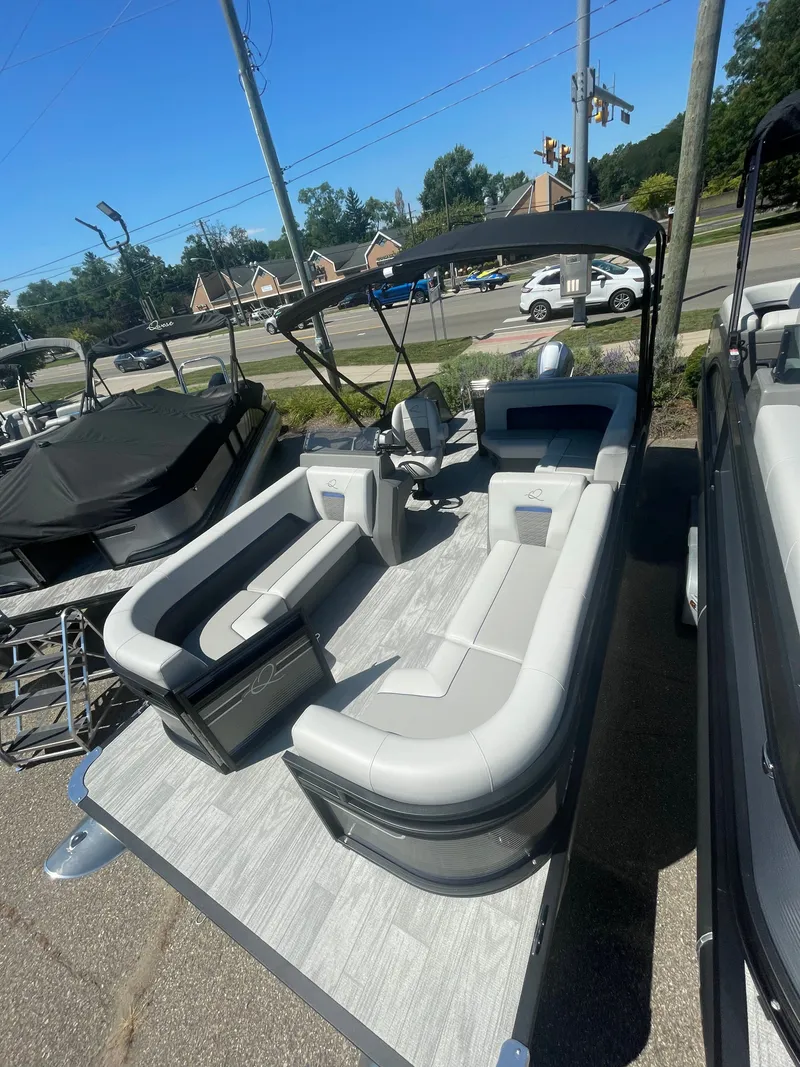 Slide: The Image of Whisper Pontoons E 20 Lanai 2025 - 12
