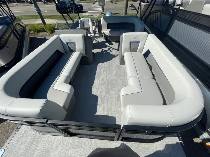 Slide: The Image of Whisper Pontoons E 20 Lanai 2025 - 4