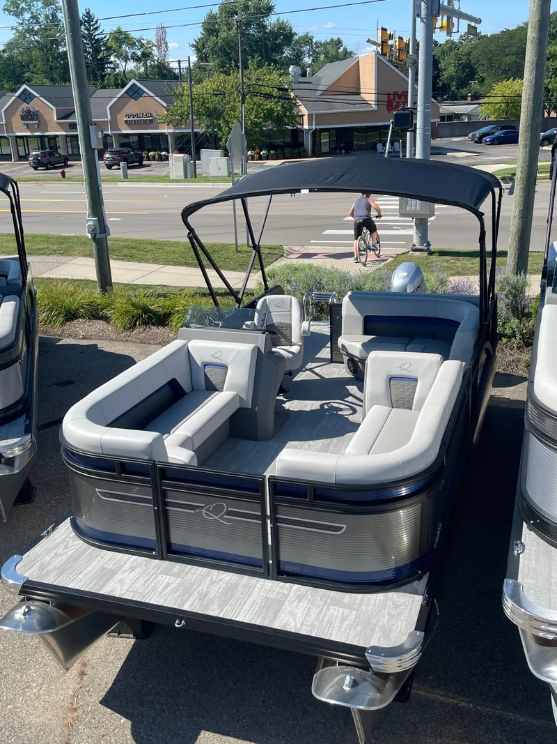 Slide: The Image of Whisper Pontoons E 20 Lanai 2025 - 6