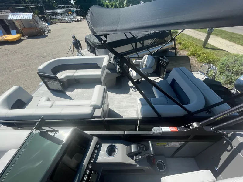 Slide: The Image of Whisper Pontoons E 20 Lanai 2025 - 7