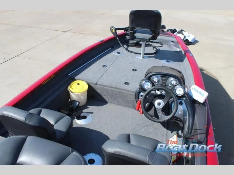 Slide: The Image of Pro Team 175 TF 2024 - 9