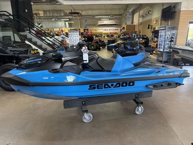 Slide: The Image of Sea-Doo RXT-X 2026 - 21