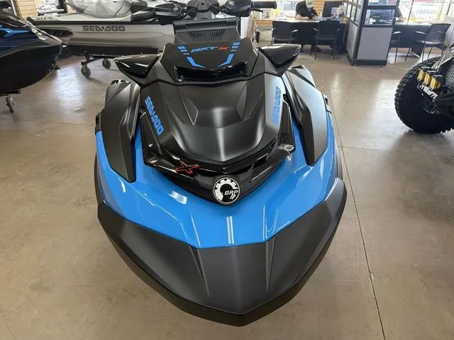 Slide: The Image of Sea-Doo RXT-X 2026 - 23
