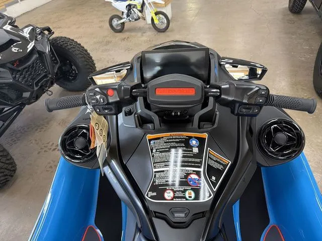 Slide: The Image of Sea-Doo RXT-X 2026 - 24