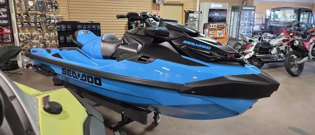 Slide: The Image of Sea-Doo RXT-X 2026 - 3