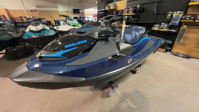 Slide: The Image of Sea-Doo GTX 170 2026 - 3