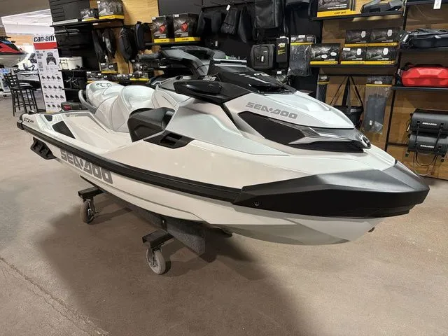 Slide: The Image of Sea-Doo GTX Limited 325 2026 - 27