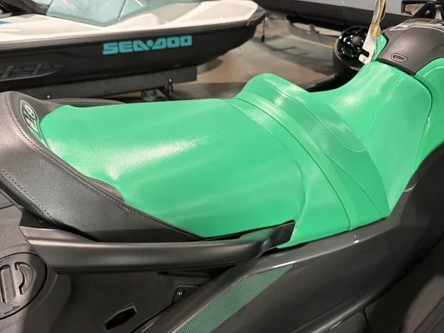 Slide: The Image of Sea-Doo GTI SE 130 2026 - 18