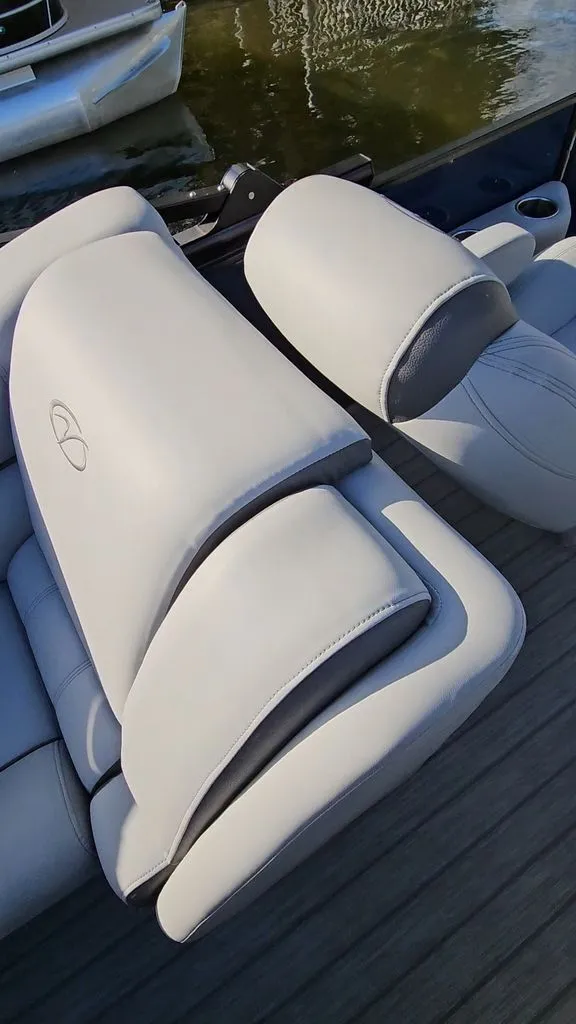 Slide: The Image of Veranda Vertex 2022 - 14