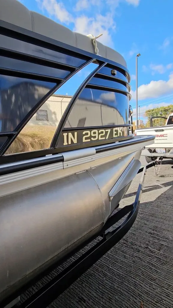 Slide: The Image of Veranda Vertex 2022 - 16